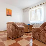 Vesna 3 With Terrace Διαμέρισμα *